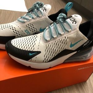 Air Max 270 Size 11.0 Dusty Cactus